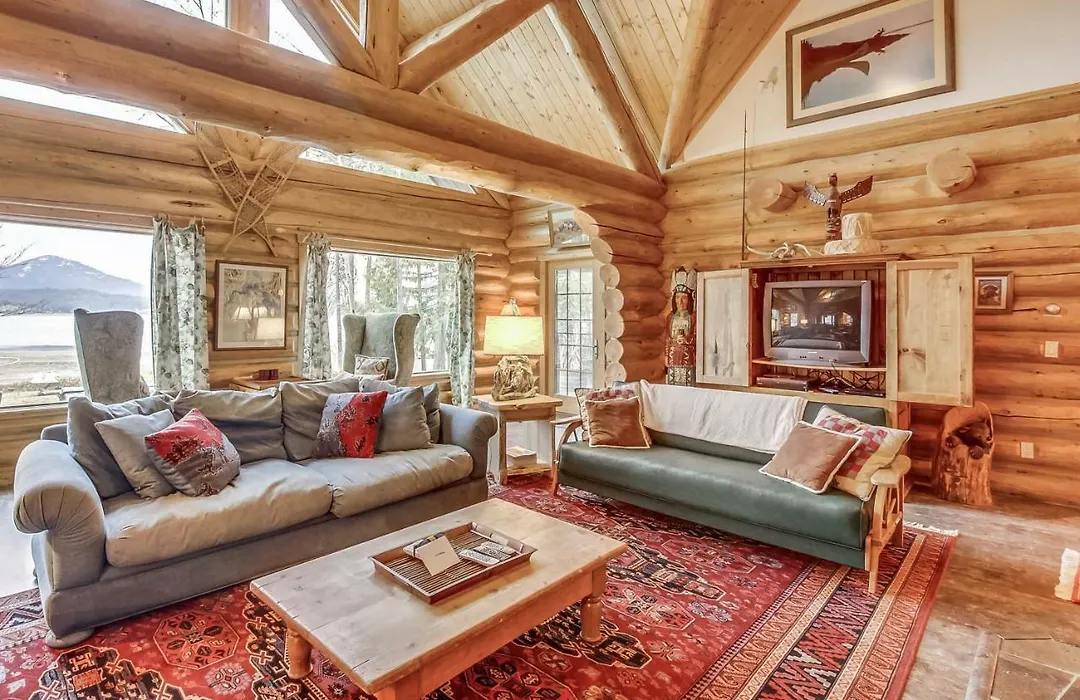 Oden Bay Log Home-1