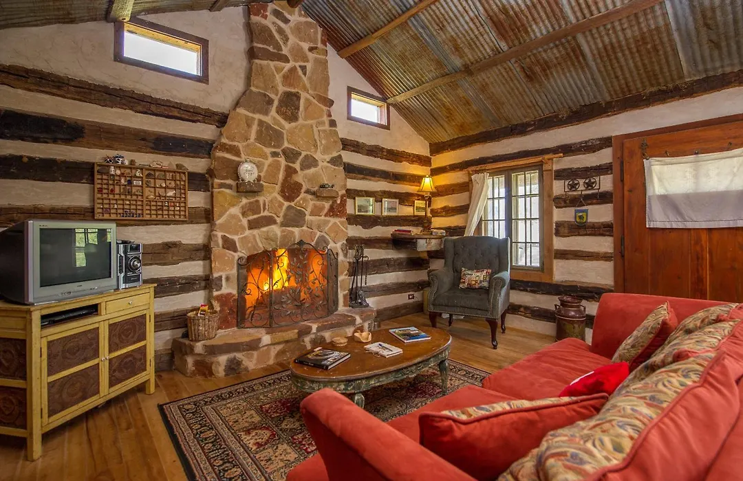 Barons Creekside Resort-1
