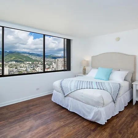 Waikiki Penthouse @ The Monarch Hotel-3