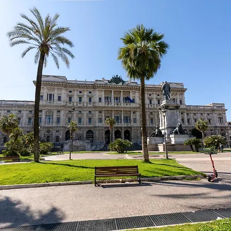 Foresteria Di Piazza Cavour - Luxury Suites & Guest House-3
