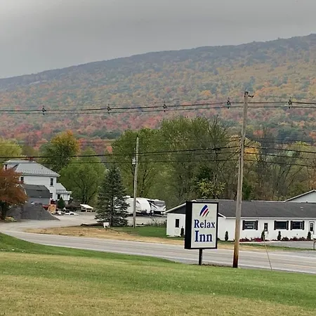 Relax Inn Altoona-2