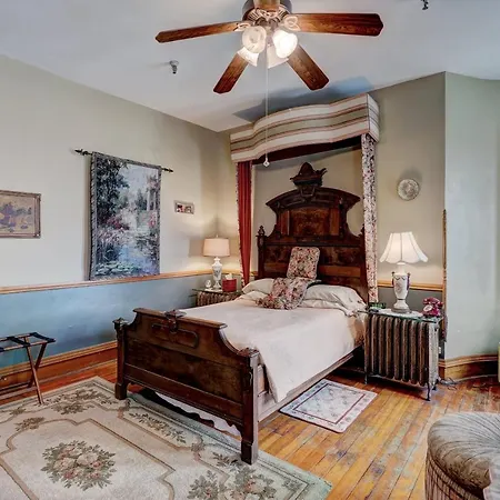 Grandison Inn-3