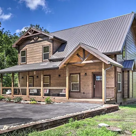 5 Mi To Pigeon Forge: Woodsy Retreat W/ Hot Tub!-2