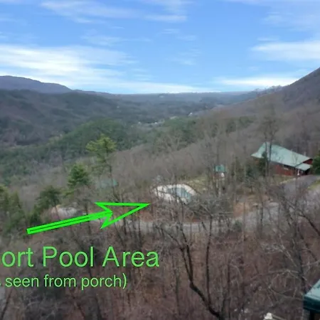 Eagles View, Free Attraction Tickets, Breathtaking Mountain Views, Hot Tub, Wifi!!!-2