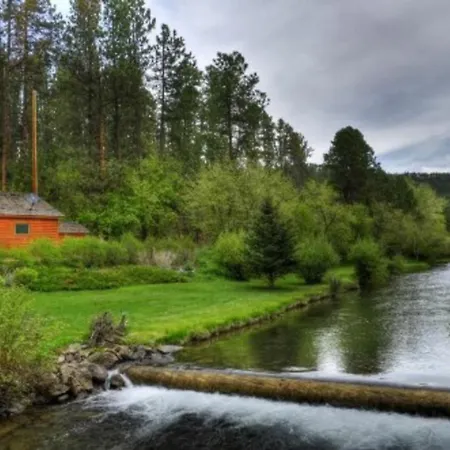 Thunderhead Falls Lodge-3