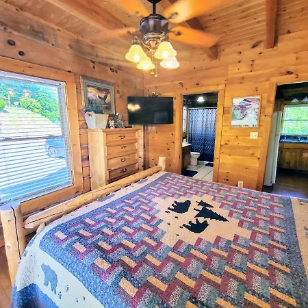 Free Daily Tickets-Soaring Eagle Family Cabin W Resort Pool-2