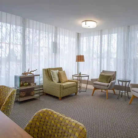 Holiday Inn Blmgtn Arpt South - Mall Area By Ihg-2