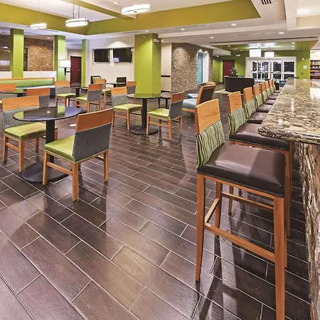La Quinta By Wyndham Houston Willowbrook-3