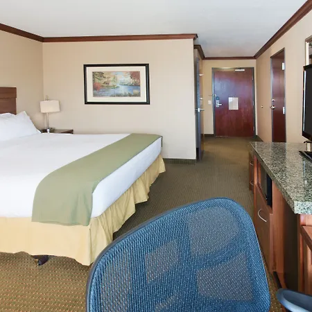 Holiday Inn Express Hotel & Suites Portland-Northwest Downtown By Ihg-2