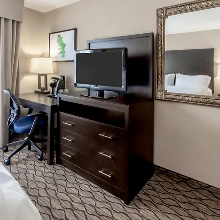 Holiday Inn Milwaukee Airport By Ihg-3