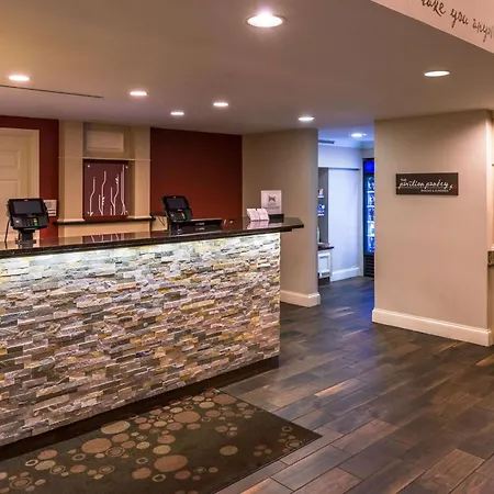 Hilton Garden Inn Detroit Southfield-2
