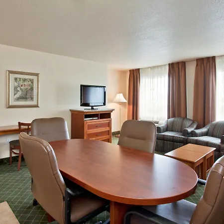 Staybridge Suites - Calgary Airport By Ihg-3