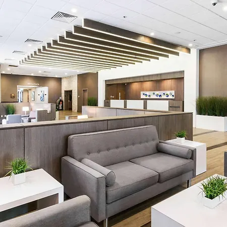 Best Western Premier Calgary Plaza Hotel & Conference Centre-2