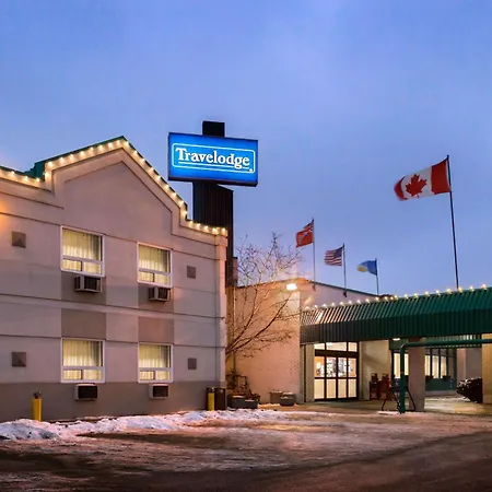Travelodge By Wyndham Winnipeg East-2