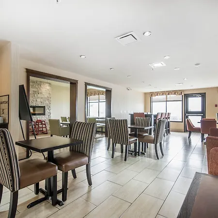 Prestige Kamloops Hotel, Worldhotels Crafted-2