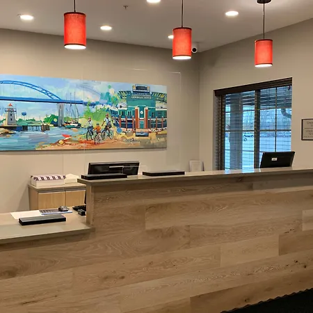 Country Inn & Suites By Radisson, Green Bay North-3