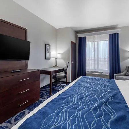 Comfort Inn & Suites Oklahoma City South I-35-3