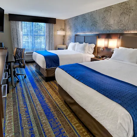 Holiday Inn & Suites Tupelo North By Ihg-2
