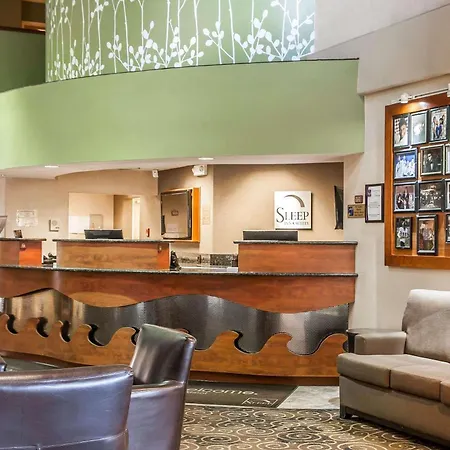 Sleep Inn & Suites Conference Center And Water Park-2