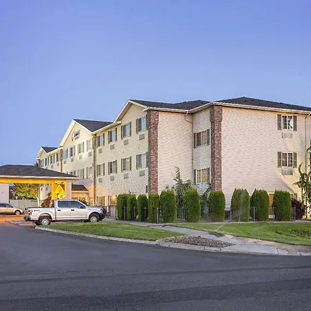 Comfort Suites Yakima-2