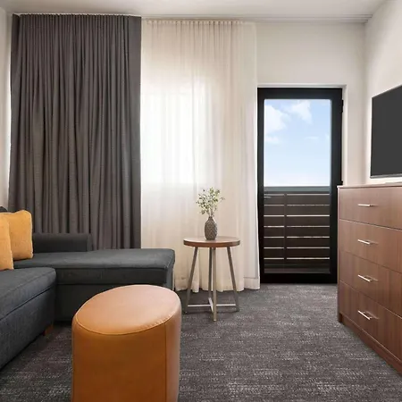 La Quinta By Wyndham San Luis Obispo-2