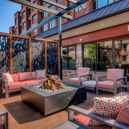 Village Penthouse At Wetterhorn Condo: Ski-In/Out-3