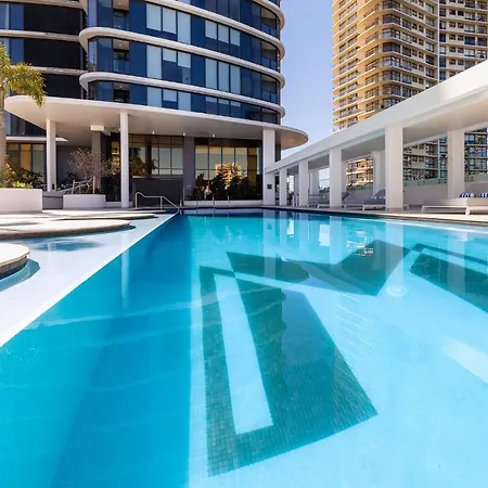 Meriton Suites Surfers Paradise-3