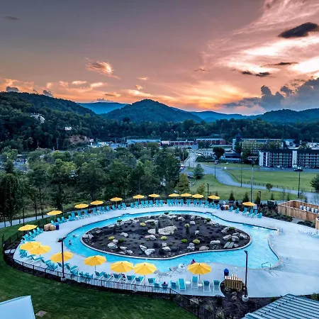 The Lodge At Camp Margaritaville-3