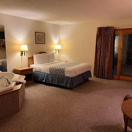Four Seasons Inn-2