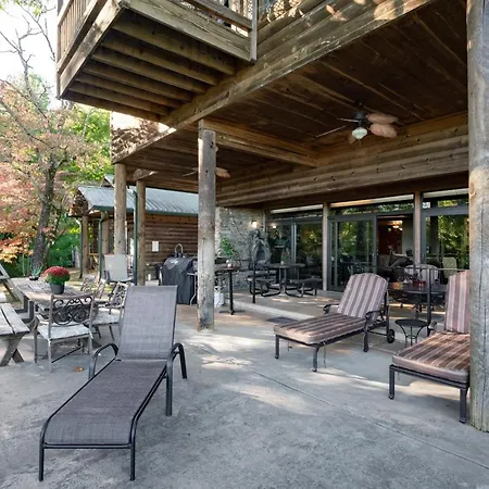 Mountain View Lodge Helen! Luxury Retreat In Downtown Helen!-2