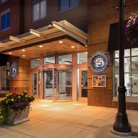 Sheraton Duluth Hotel-2