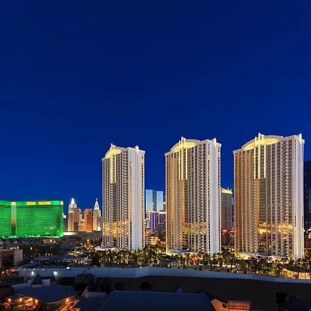 Mgm Signature - Strip View Suite- Free Valet Parking-2