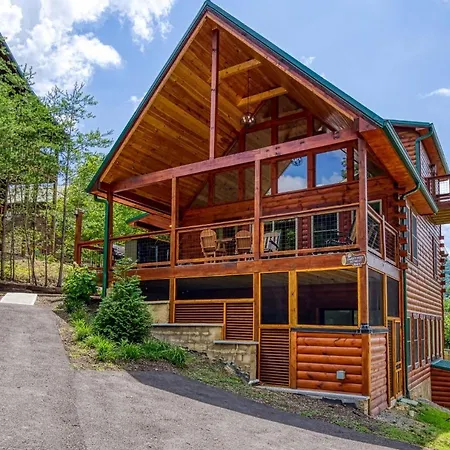 Ern841 - Sweet Feet Retreat - Location, Location, And Private Indoor Pool! Cabin-3