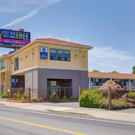 Best Western Sandman Hotel-2