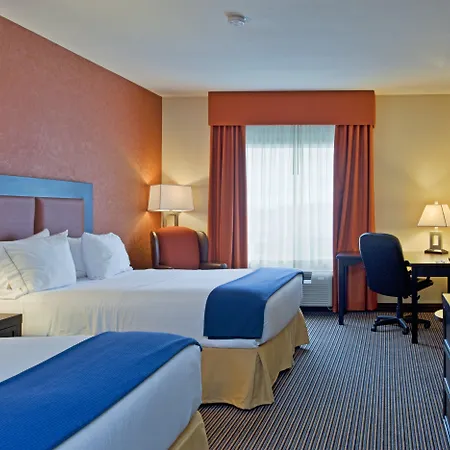 Holiday Inn Express Airport Calgary By Ihg-3