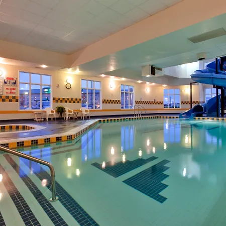 Holiday Inn Express Airport Calgary By Ihg-3