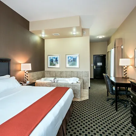 Holiday Inn Express & Suites - Green Bay East By Ihg-2