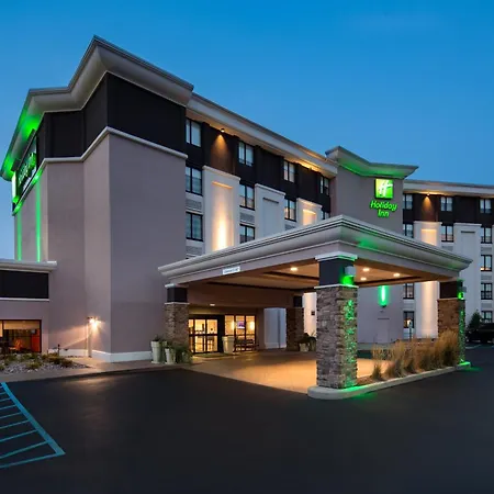 Holiday Inn Milwaukee Riverfront By Ihg-2
