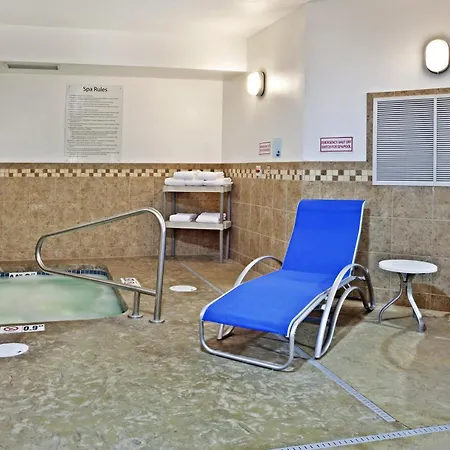 Holiday Inn Express Hotel & Suites Vancouver Mall-Portland Area By Ihg-2