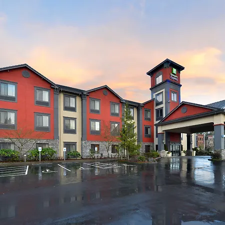 Holiday Inn Express Vancouver North By Ihg-2