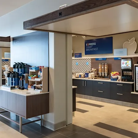 Holiday Inn Express & Suites - Saskatoon East - University By Ihg-2