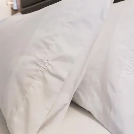Holiday Inn Hotel & Suites Calgary South - Conference Ctr By Ihg-3