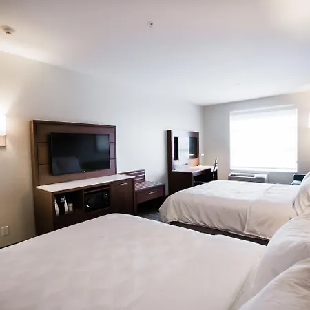 Holiday Inn Hotel & Suites Calgary South - Conference Ctr By Ihg-2