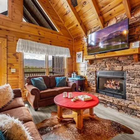 Million Dollar View - Games, Hot Tub & Movie Theater!-2