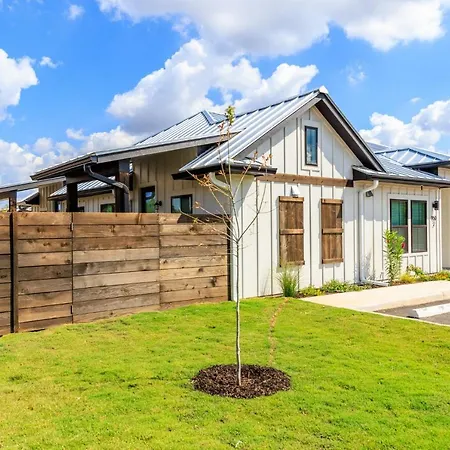 Longhorn Haus-3