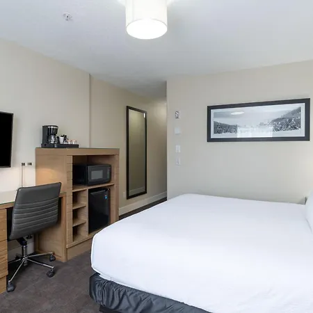 Sandman Hotel Grande Prairie-3