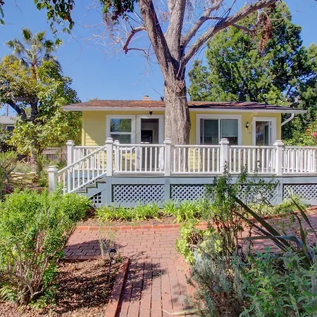 Secret Garden Inn & Cottages-2