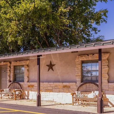 Country Inn Motel-3
