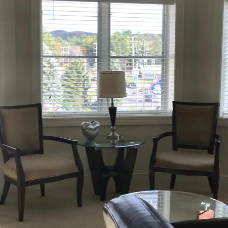 Corner Suite At Peninsula Bay Resort Awaits-2