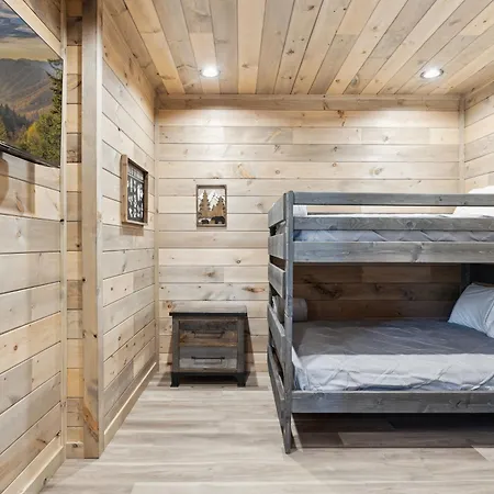 Tennessee Whiskey Cabin-3
